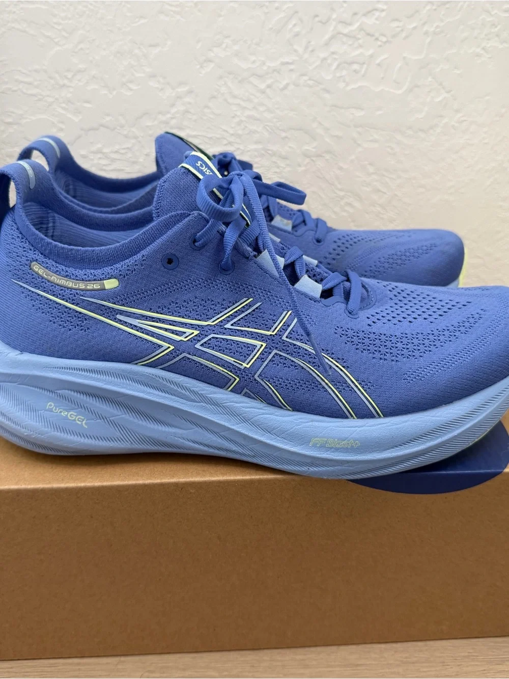 ASICS Gel-Nimbus 26 - Women’s Running Shoe Sapphire/Light Blue